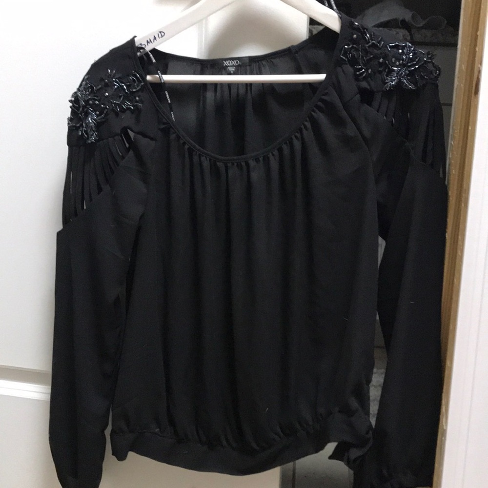 XOXO embellished top!